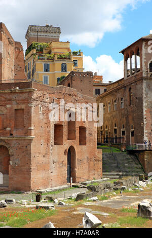 Trajans Markt oder Mercati di Traiano auf der Via dei Fori Imperiali am entgegengesetzten Ende des Kolosseum in Rom Italien Stockfoto