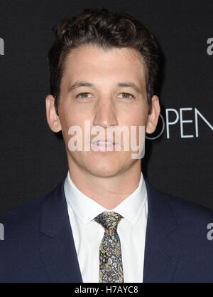 Beverly Hills, CA. 2. November 2016. Miles Teller im Ankunftsbereich für bluten für diese Premiere, The Beverly Wilshire Hotel, Beverly Hills, CA 2. November 2016. Bildnachweis: Dee Cercone/Everett Collection/Alamy Live-Nachrichten Stockfoto