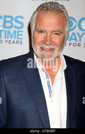 Beverly Hills, Ca. 3. November 2016. John McCook in 'The Bold und The Beautiful' live-Skript lesen und Panel auf das Paley Center for Media am 3. November 2016 in Beverly Hills, Kalifornien. Bildnachweis: David Edwards/Medien Punch/Alamy Live-Nachrichten Stockfoto