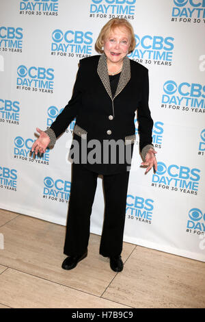 Beverly Hills, Ca. 3. November 2016. Lee Bell bei 'The Bold und The Beautiful' live-Skript lesen und Panel auf das Paley Center for Media am 3. November 2016 in Beverly Hills, Kalifornien. Bildnachweis: David Edwards/Medien Punch/Alamy Live-Nachrichten Stockfoto
