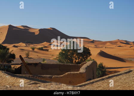 Nordafrika, Marokko, Maroc, Merzouga Sanddünen Stockfoto