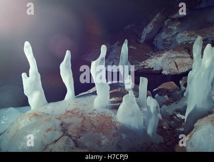 Grot Golubinskaya Cave.Arhangelsk Region Stockfoto