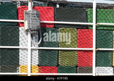 Brücke über die Drau mit einem Brunnen Stockfoto