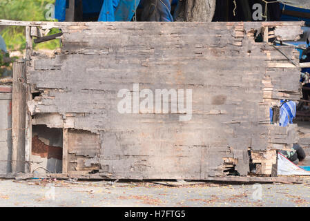 Alten verwitterten Sperrholz, beschädigte Sperrholz-Wand-Hintergrund und Struktur Stockfoto