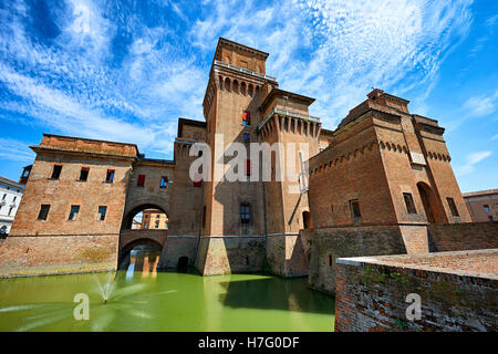 Castello Estense oder Castello di San Michele, dem 16.Jahrhundert Este Marquis Befestigung, Farrara, Norditalien Stockfoto