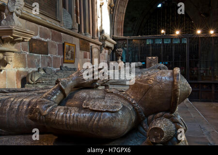 Gedenken an Sir Thomas Cokayne (gest. 1537) in der Boothby Kapelle St. Oswald Kirche, Ashbourne, Derbyshire, England, Vereinigtes Königreich Stockfoto