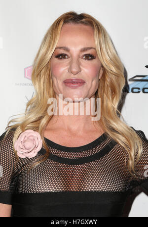 Los Angeles, CA - NOVEMBER 03: Taylor Armstrong auf der Vanderpump Hunde Foundation Gala im Taglyan kulturellen Komplex, Kalifornien am 3. November 2016. Bildnachweis: Faye lernen/MediaPunch Stockfoto