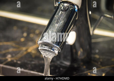 Fliesen-Wand, Detail, Tap, Tropf, Bad, Waschküche, Wand, Fliesen