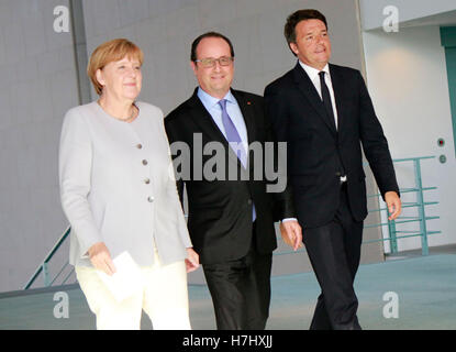 BKin Angela Merkel, Francois Hollande, Matteo Renzi - Treffen der dt. Bundeskanzlerin Mit Dem Italienischen Ministerpraesidenten Stockfoto