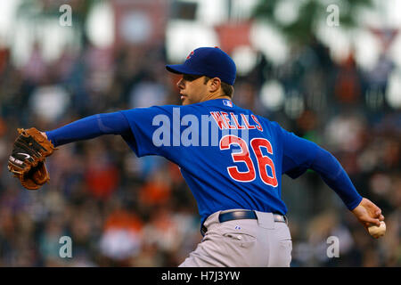 August 29, 2011, San Francisco, Ca, USA; Chicago Cubs, die Krug Randy Wells (36) Plätze gegen die San Francisco Giants im ersten Inning bei AT&T Park. Stockfoto