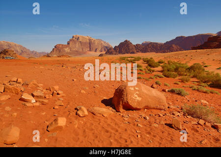 Felsformationen in der Wüste Wadi Rum, Jordanien Stockfoto