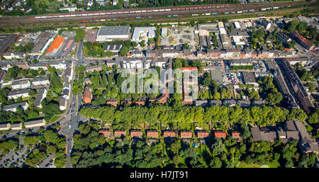 Luftbild, Oberhausen Umgebung Hauptbahnhof alte Bergbau Kolonie Gustavstrasse, historische Arbeiterviertel Immobilien Stockfoto