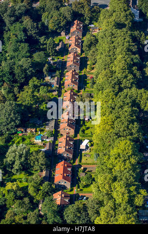 Luftbild, Oberhausen Umgebung Hauptbahnhof alte Bergbau Kolonie Gustavstrasse, historische Arbeiterviertel Immobilien Stockfoto