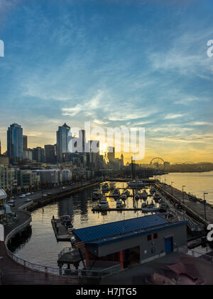 Seattle Washington Waterfront Sunrise Stockfoto