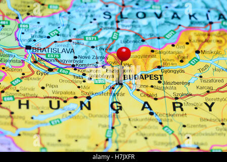 Fixiert Auf Einer Karte Von Ungarn Budapest H7jxfr 