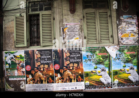 Typisch für alte Kalkutta Häuser in Kolkatat West Bengal Indien Fensterläden Stockfoto