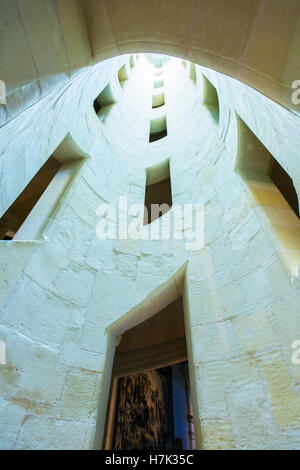 Das Zentrum der Doppelhelix Treppe im Schloss Chambord im Loire-Tal, Frankreich Stockfoto