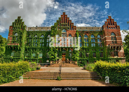 Juli 2016, Fassade der Bibliothek der Universität in Lund (Schweden) Stockfoto