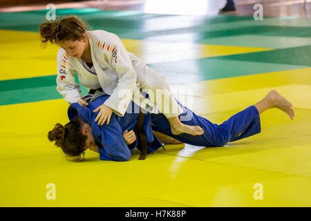 Konkurrenten im katalanischen Senior Judo-Meisterschaften in Barcelona, 29. Oktober 2016, Barcelona Spanien Stockfoto