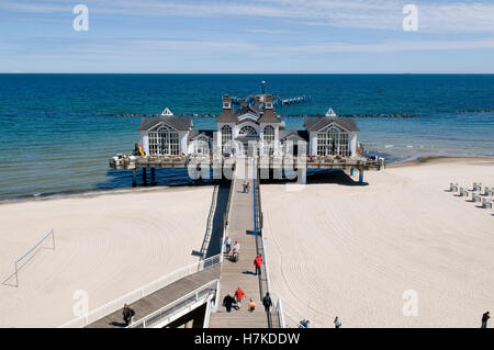 Pier, Ostsee resort Stadt von Sellin, Insel Rügen, Mecklenburg-Vorpommern Stockfoto