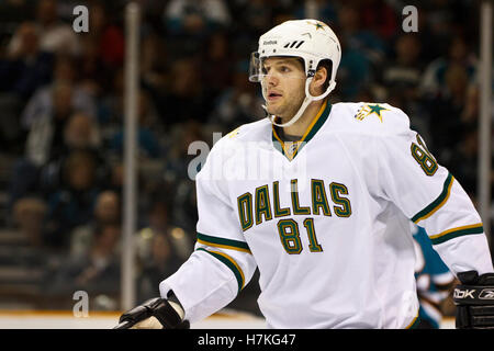 5. März 2011; San Jose, CA, USA;  Dallas Stars zentrieren, Tomas Vincour (81) bevor ein Gesicht aus gegen die San Jose Sharks während der dritten Periode im HP Pavilion.  Dallas besiegt San Jose 3-2. Stockfoto