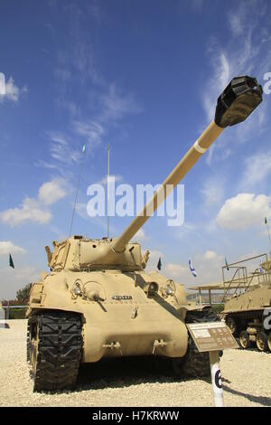 Israel, führte, M4 Serman Tank auf der Armored Corps Gedenkstätte und Museum in Latrun Stockfoto