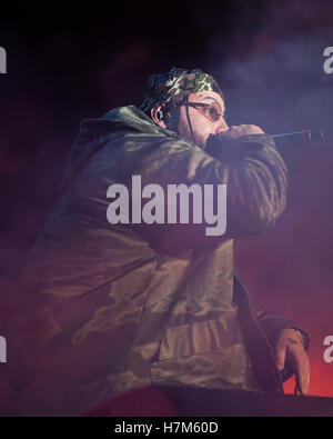 Los Angeles, Kalifornien, USA. 5. November 2016. Bauch führt bei der echten Show 2016 präsentiert von Real 92,3 im Forum in Los Angeles, Ca © The Foto Zugang/Alamy Live News Stockfoto