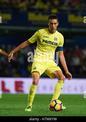 Bruno Soriano von Villarreal CF während der La Liga match im Estadio El Madrigal, Villarreal Bild von Maria Jose Segovia/Focus Bilder Ltd + 34 660052291 06/11/2016 Stockfoto