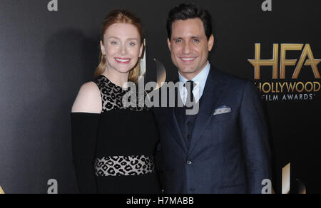 Beverly Hills, CA, USA. 6. November 2016. 6. November 2016 - Beverly Hills, Kalifornien. Bryce Dallas Howard, Edgar Ramirez. 20. annual Hollywood Film Awards statt im Beverly Hilton Hotel. Bildnachweis: Birdie Thompson/AdMedia Credit: Birdie Thompson/AdMedia/ZUMA Draht/Alamy Live-Nachrichten Stockfoto