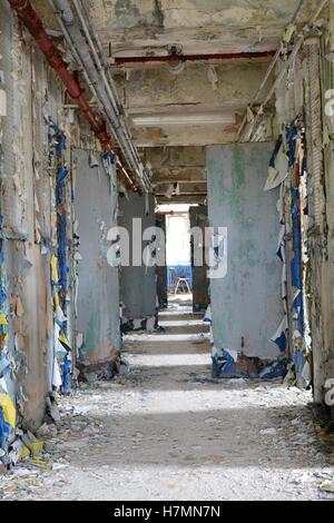 Flur in verlassenen Greycourt Frauengefängnis Stockfoto