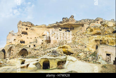Die antike Stadt wurde gebaut, in Felsen, Nwadays ist es die berühmte touristische Destination in Cavusin, Türkei. Stockfoto
