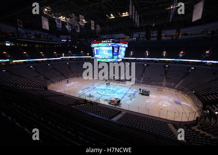 Juni 2011; Vancouver, BC, KANADA; eine allgemeine Ansicht vor dem zweiten Spiel des Stanley Cup Finals 2011 zwischen den Vancouver Canucks und den Boston Bruins in der Rogers Arena. Stockfoto