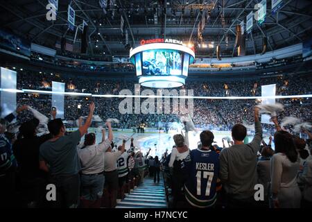 4. Juni 2011; Vancouver, BC, Kanada; Gesamtansicht vor dem Spiel zwei der 2011 Stanley Cup-Finale zwischen den Vancouver Canucks und den Boston Bruins in der Rogers Arena. Stockfoto