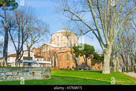 Die Hagia Irene Museum befindet sich im Gebäude der mittelalterlichen orthodoxen Ostkirche im Hof des Topkapi-Palast, Istanbul Stockfoto