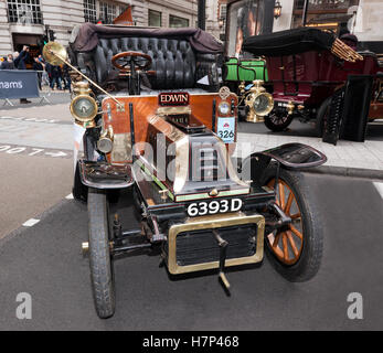 1904, De Dion Bouton Victoria 1 Zylinder, 8HP Oldtimer auf dem Display im Concours d ' Elegance, Regents Street, London. Stockfoto