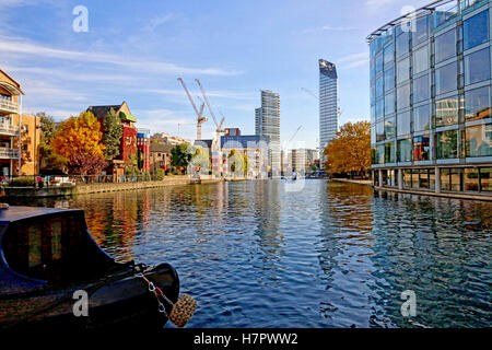 City Road Becken aus Regents Canal, Islington, London Stockfoto