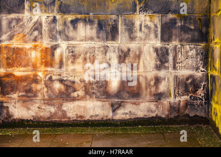 Bild der düstere, schmutzige Steinmauer. Stockfoto