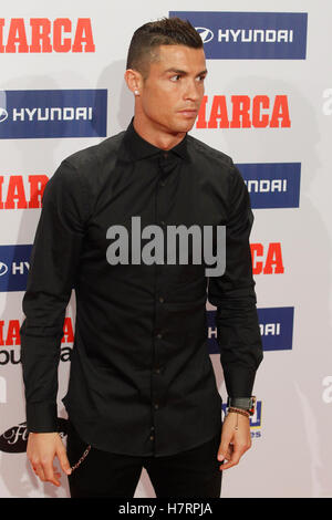 Madrid, Spanien. 7. November besucht 2016.Cristiano Ronaldo Fußball Marca Awards 2016 im Florida Park in Madrid, Spanien. 7. November 2016. Bildnachweis: MediaPunch Inc/Alamy Live-Nachrichten Stockfoto