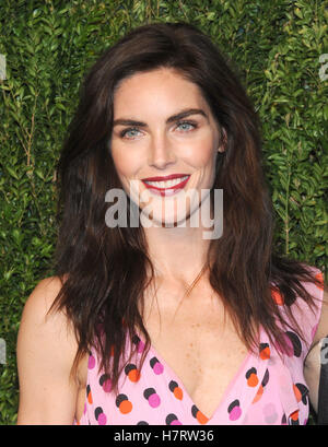 NEW YORK, NY - NOVEMBER 07:Hilary Rhoda besucht 13. jährliche CFDA/Vogue Fashion Fund Awards im Frühjahr Studios am 7. November 2016 in New York City. Foto von John Palmer / MediaPunch Stockfoto