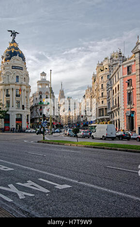 MADRID, Spanien - 3. November 2016: Blick von der Straße Gran Vía in Madrid, Spanien Stockfoto
