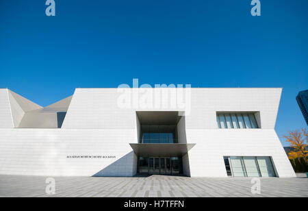 Das dramatische äußere des Aga Khan Museum, ein Museum für islamische Kunst, iranische Kunst und muslimische Kultur in Toronto, Ontario Stockfoto