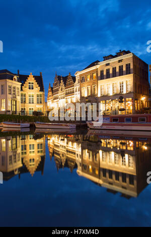 Leie Canal bei Dämmerung, Gent, Flandern, Belgien Stockfoto