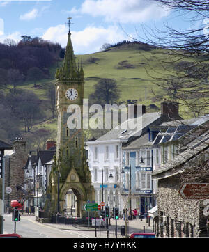 Machynlleth Town mit Uhrenturm, North, Wales, Vereinigtes Königreich, Stockfoto