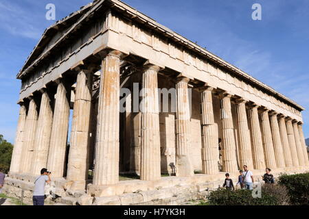 Tempel des Hephaistos in der Nord-Westseite der Agora von Athen, auf dem Hügel des Agoraios Kolonos, in Athen, Griechenland. Stockfoto