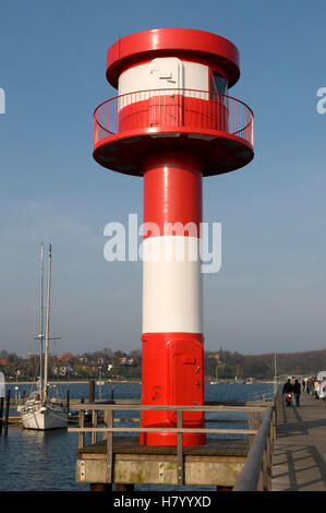 Leuchtturm im Hafen, Ostsee resort Eckernfoerde, Schleswig-Holstein Stockfoto