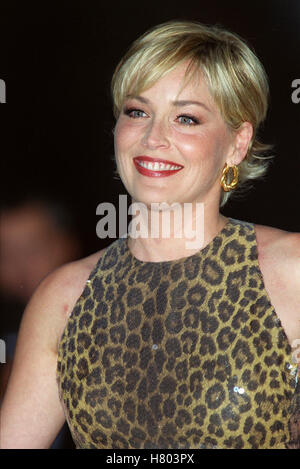 SHARON STONE SPACE COWBOYS PREMIERE 57. VENICE INTERNATIONAL FILM FESTIVAL Venedig 30. August 2000 Stockfoto