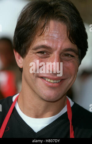 TONY DANZA THANKSGIVING LA MISSION LA MISSION LA USA 22. November 2000 Stockfoto