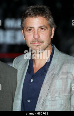 GEORGE CLOONEY PERFECT STORM FILM PREMIERE STAR CITY BIRMINGHAM ENGLAND 20. Juli 2000 Stockfoto