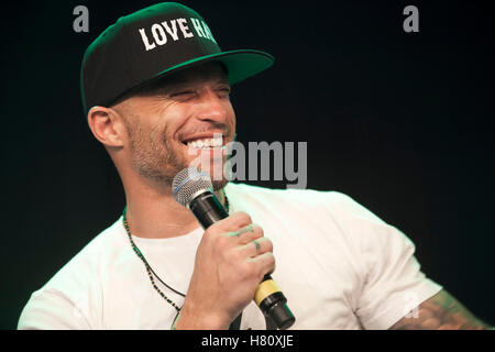 Tattoo-Künstler Ami James besucht die Tattoo Convention Kopenhagen Tinte 2013. Stockfoto