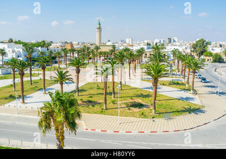 Die Festung Ribat und Altstadt trennt von der malerischen grünen Park, Monastir, Tunesien. Stockfoto